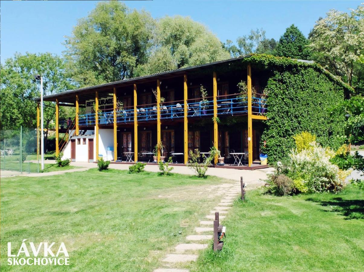 Hotel Lávka Park Skochovice Vrané nad Vltavou Exteriér fotografie