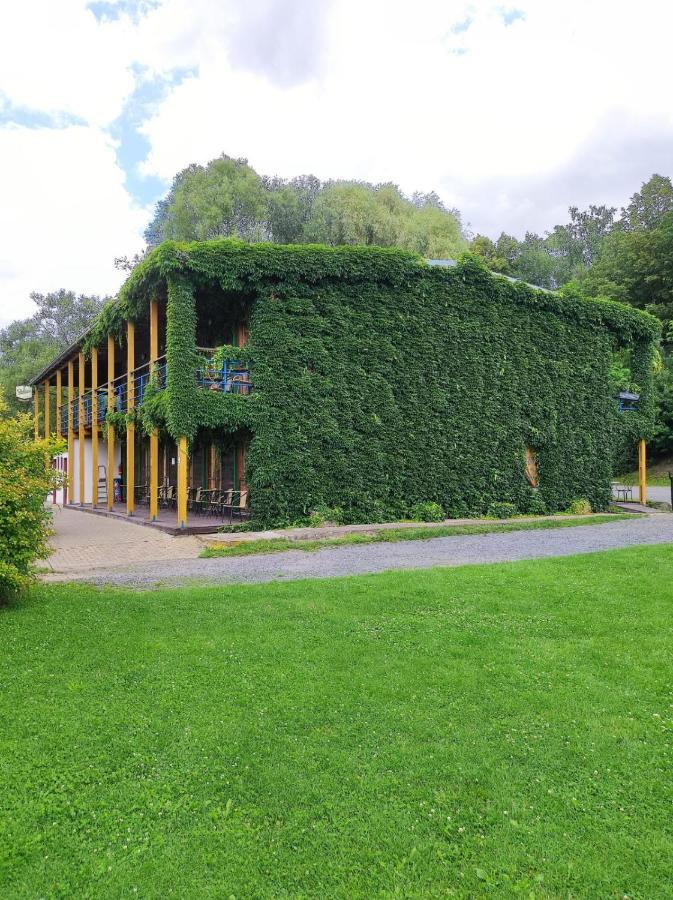 Hotel Lávka Park Skochovice Vrané nad Vltavou Exteriér fotografie